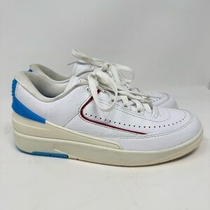 Air Jordan 2 Retro Low "UNC to Chi" Women’s Sz 8